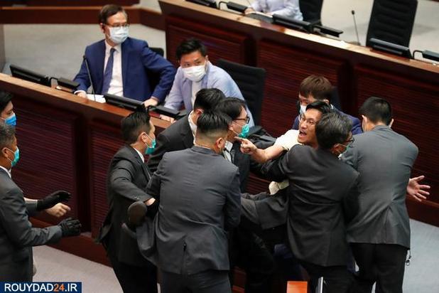 نزاع نمایندگان در  هنگ کنگ