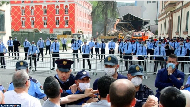 اعتراضات مردمی در آلبانی