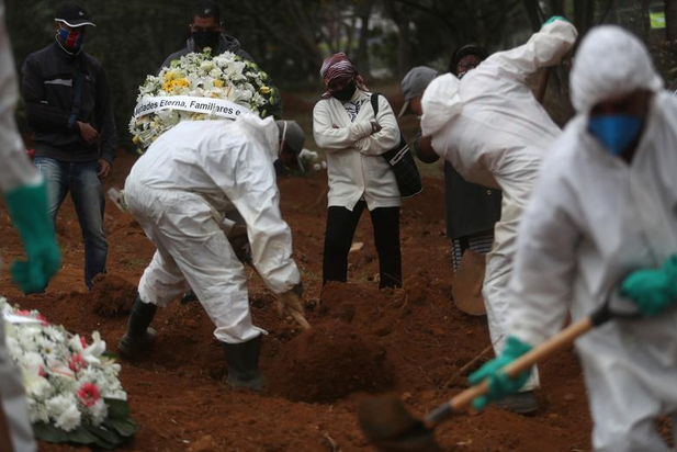 خاکسپاری قربانیان کرونا