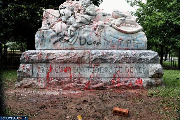 سرنگونی مجسمه شخصیتهای نماد برده داری در آمریکا