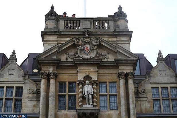 سرنگونی مجسمه شخصیتهای نماد برده داری در آمریکا