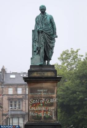 سرنگونی مجسمه شخصیتهای نماد برده داری در آمریکا