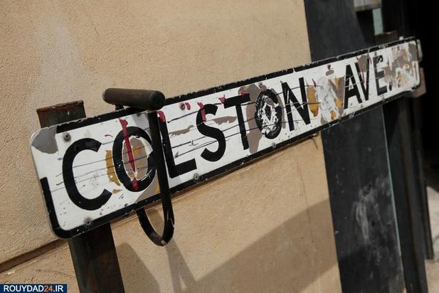 سرنگونی مجسمه شخصیتهای نماد برده داری در آمریکا