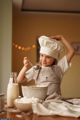 در خانه بمانیم