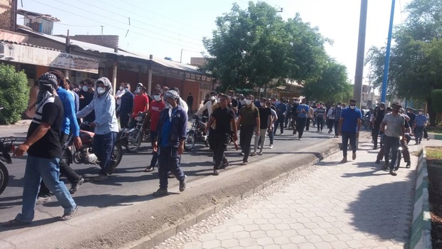 اعتصاب کارگران نیشکر هفت تپه