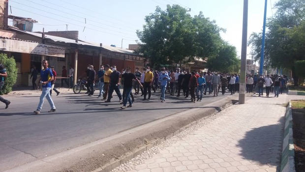 اعتصاب کارگران نیشکر هفت تپه