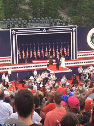 بازدید ترامپ از کوه راشمور