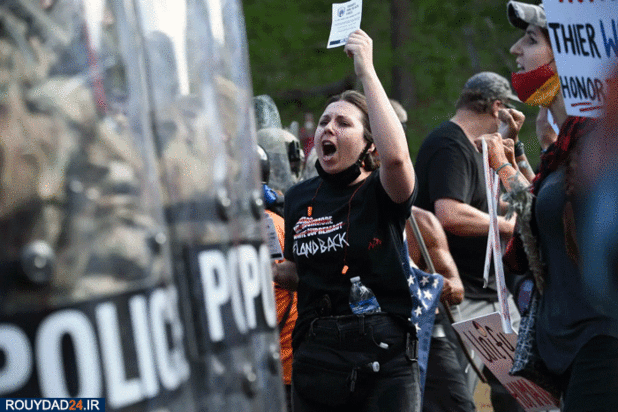 مسدود کردن جاده‌ راشمور