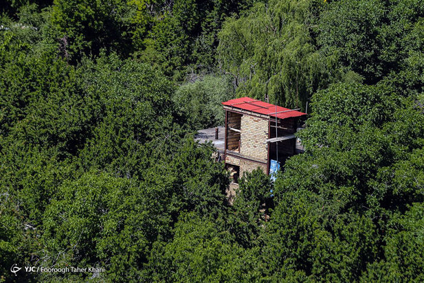 لاکچری‌های غیرمجاز