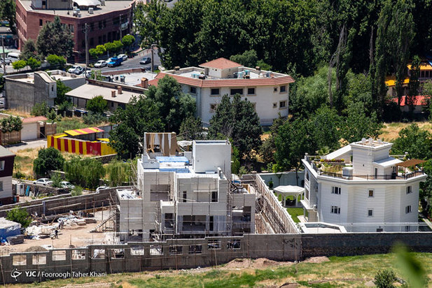 لاکچری‌های غیرمجاز