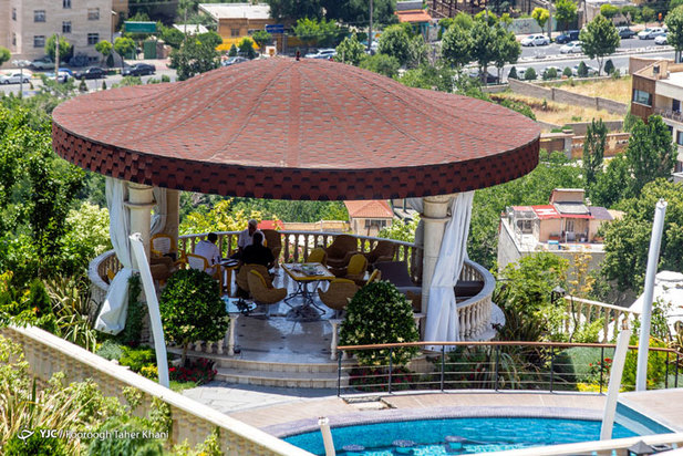 لاکچری‌های غیرمجاز