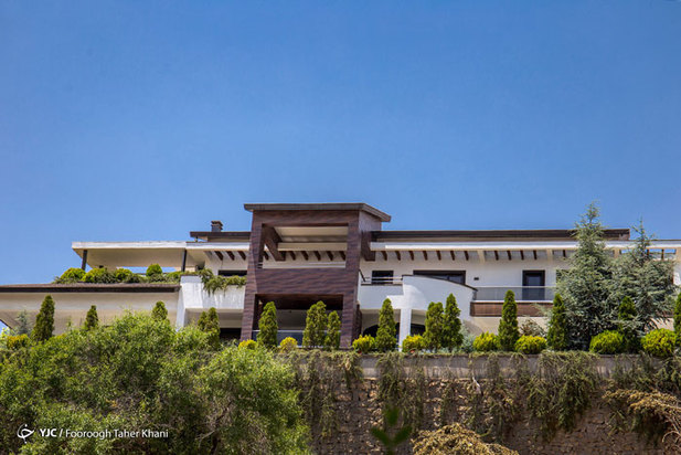 لاکچری‌های غیرمجاز