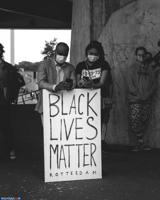 نژادپرستی را متوقف کنید