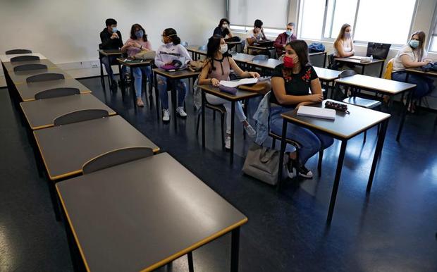 بازگشایی مدارس در دوران کرونا