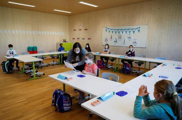 بازگشایی مدارس در دوران کرونا