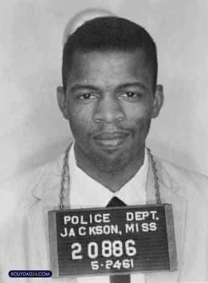 جان لوییس به روایت تصویر