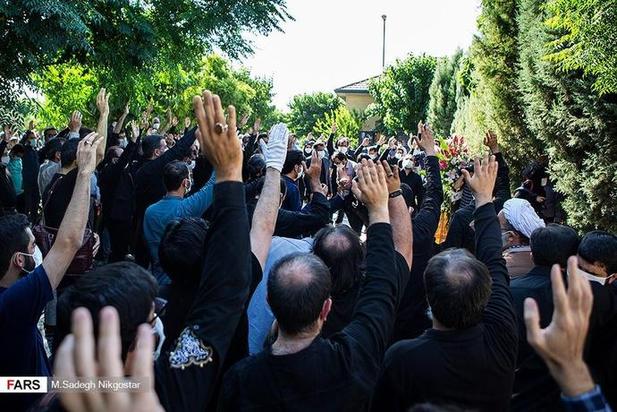 تشییع روح الله رجایی