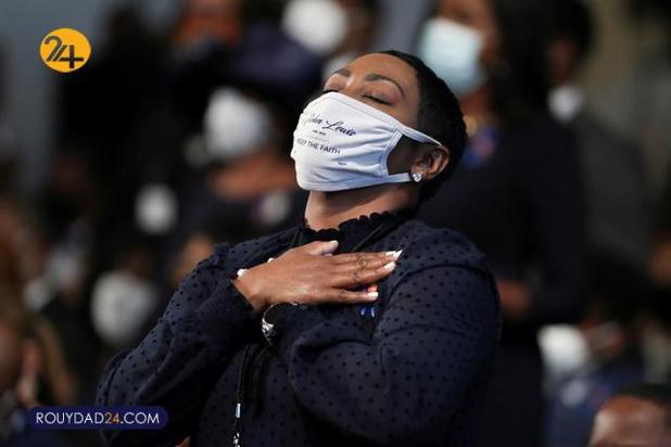 تشییع جنازه جان لوئیس