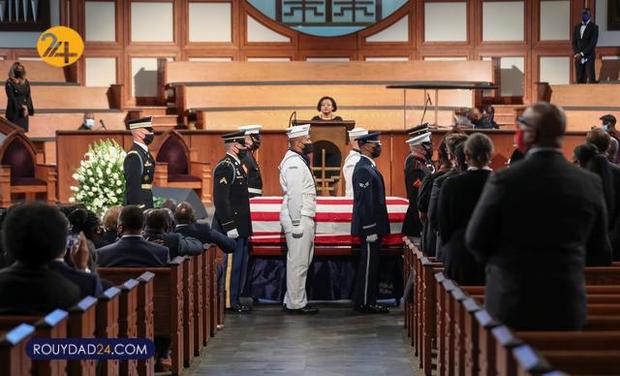 تشییع جنازه جان لوئیس