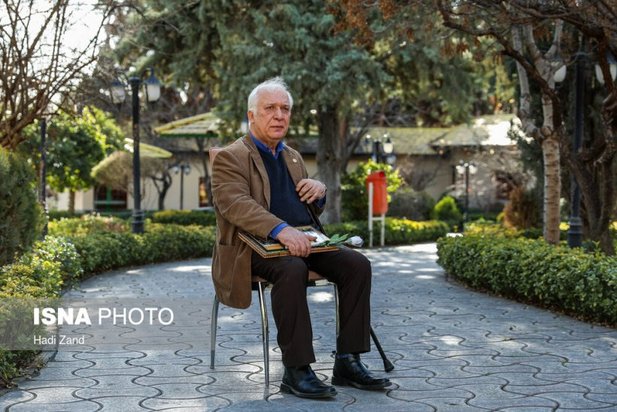 خسرو سینایی