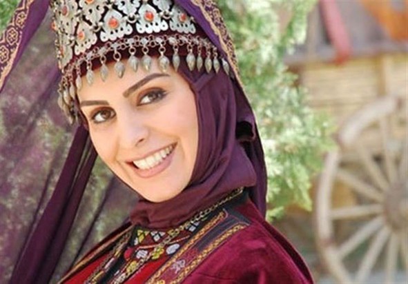 ماهچهره خلیلی