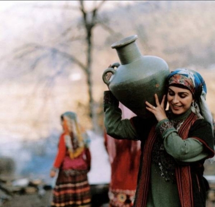 ماهچهره خلیلی