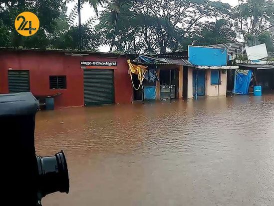 باران و رانش زمین