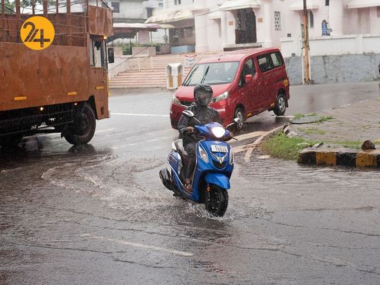 باران و رانش زمین