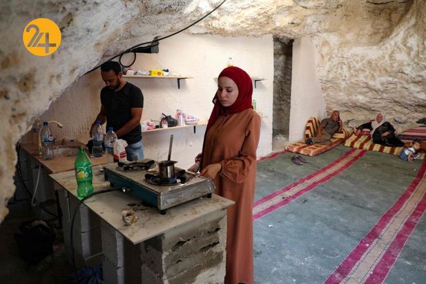 زندگی در غار