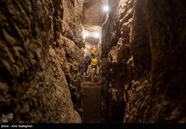 کشف اسکلت انسانی در تخت جمشید