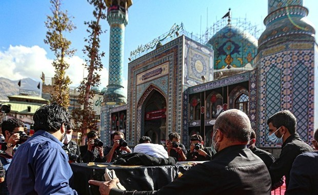 روح الله حسینیان 