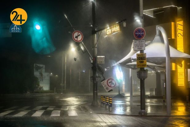 طوفان سخت دریای چین