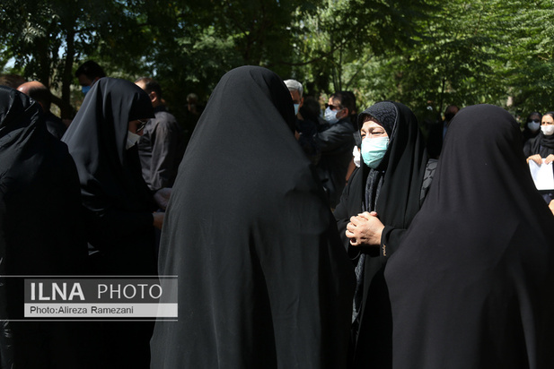 تشییع جنازه مسعود مهرابی