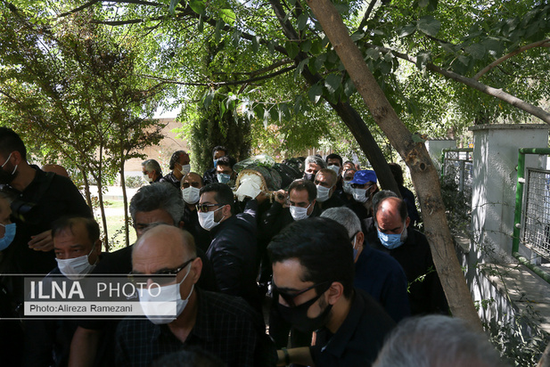 تشییع جنازه مسعود مهرابی