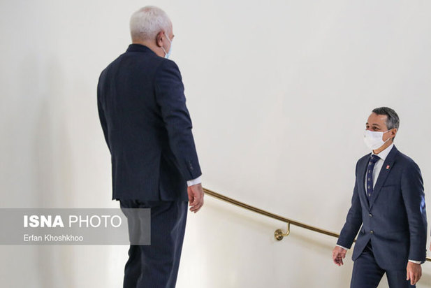 دیدار ظریف و وزیر خارجه سوئیس