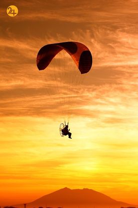 مسابقه عکاسی آگورا