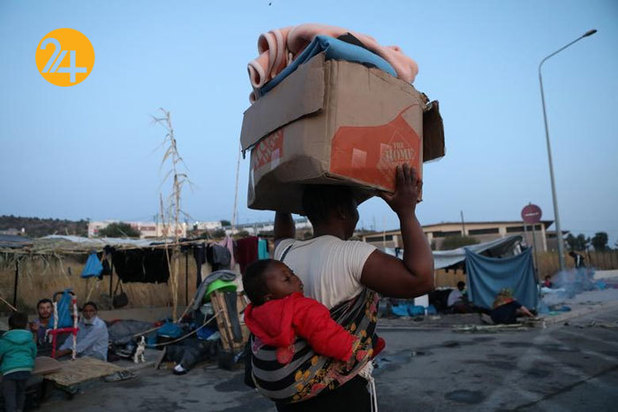 پناهجویان در کمپ‌های موقتی