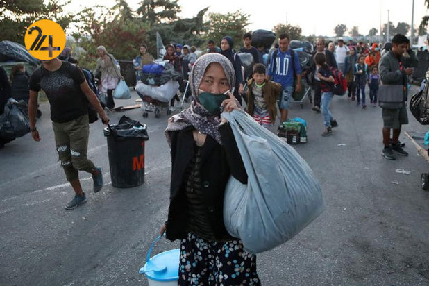 پناهجویان در کمپ‌های موقتی