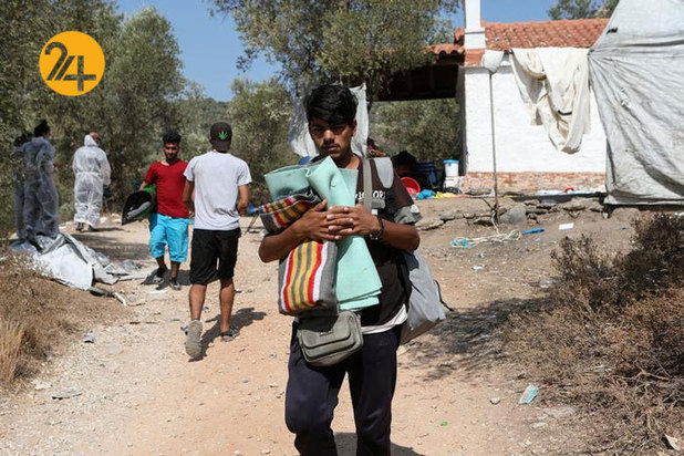 پناهجویان در کمپ‌های موقتی