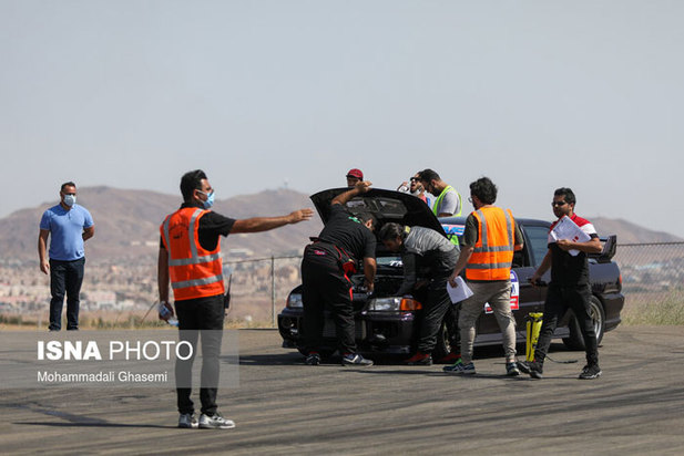 مسابقه اتومبیلرانی