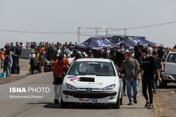 مسابقه اتومبیلرانی