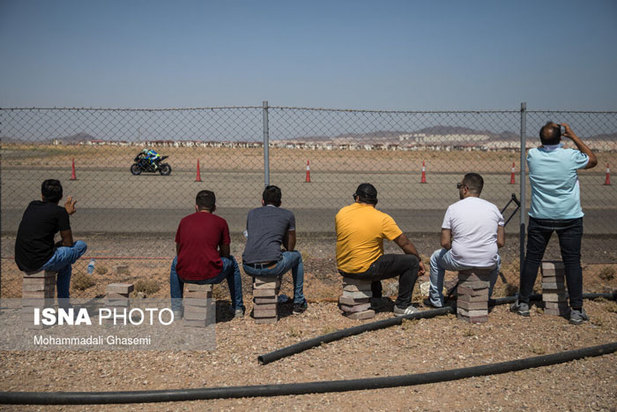 مسابقه اتومبیلرانی