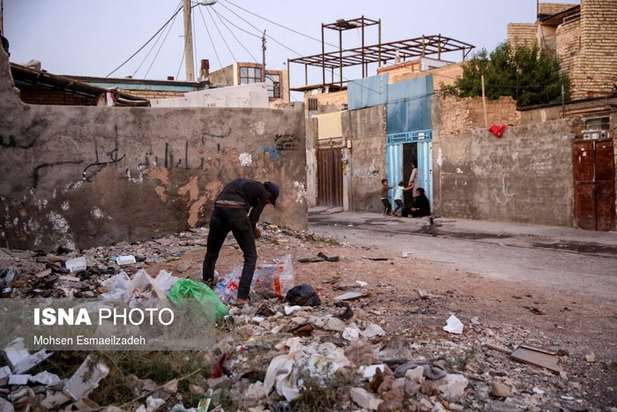 در حاشیه همت آباد