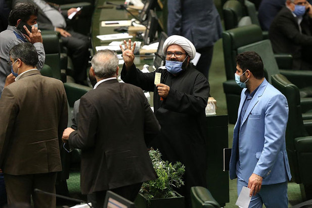  جلسه بررسی صلاحیت علیرضا رزم حسینی، وزیر پیشنهادی صمت