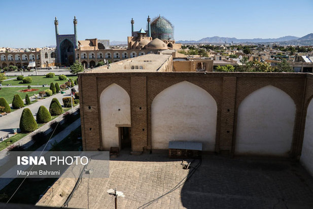 نقش جهان در آتش