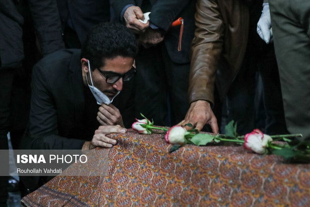 تشییع جنازه شجریان