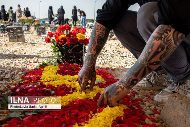 قربانیان کرونا در دل خاک