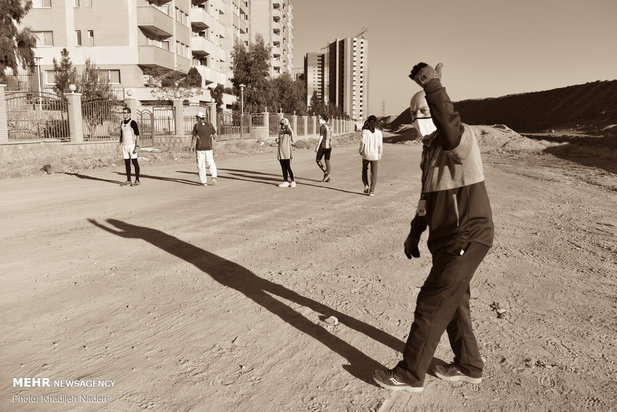 تمرینات دو و میدانی کم بینایان و نابینایان