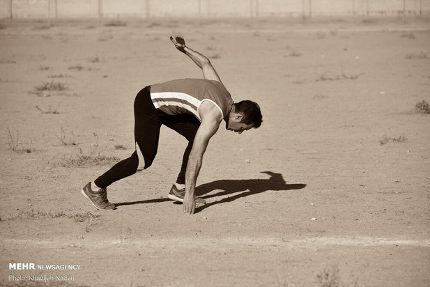 تمرینات دو و میدانی کم بینایان و نابینایان