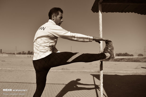 تمرینات دو و میدانی کم بینایان و نابینایان